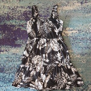 Women's Black & White Tropical Print Sundress